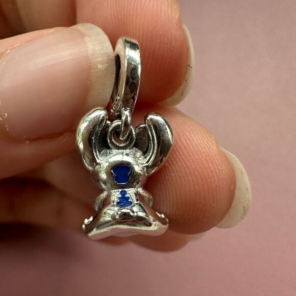 NWOT Lilo & Stitch in Mickey Mouse hat with popcorn Disney x Pandora FIT silver - Picture 5 of 10